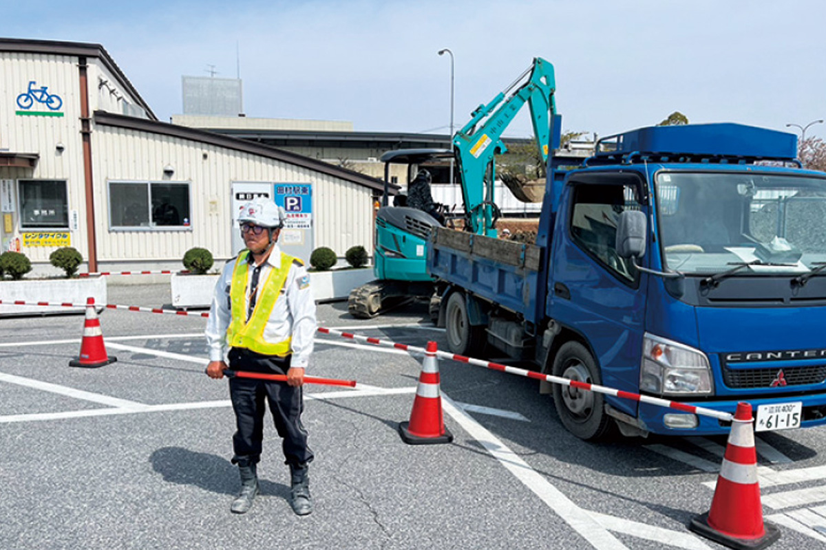 交通誘導警備員／正社員募集！地元で長く働けます！
